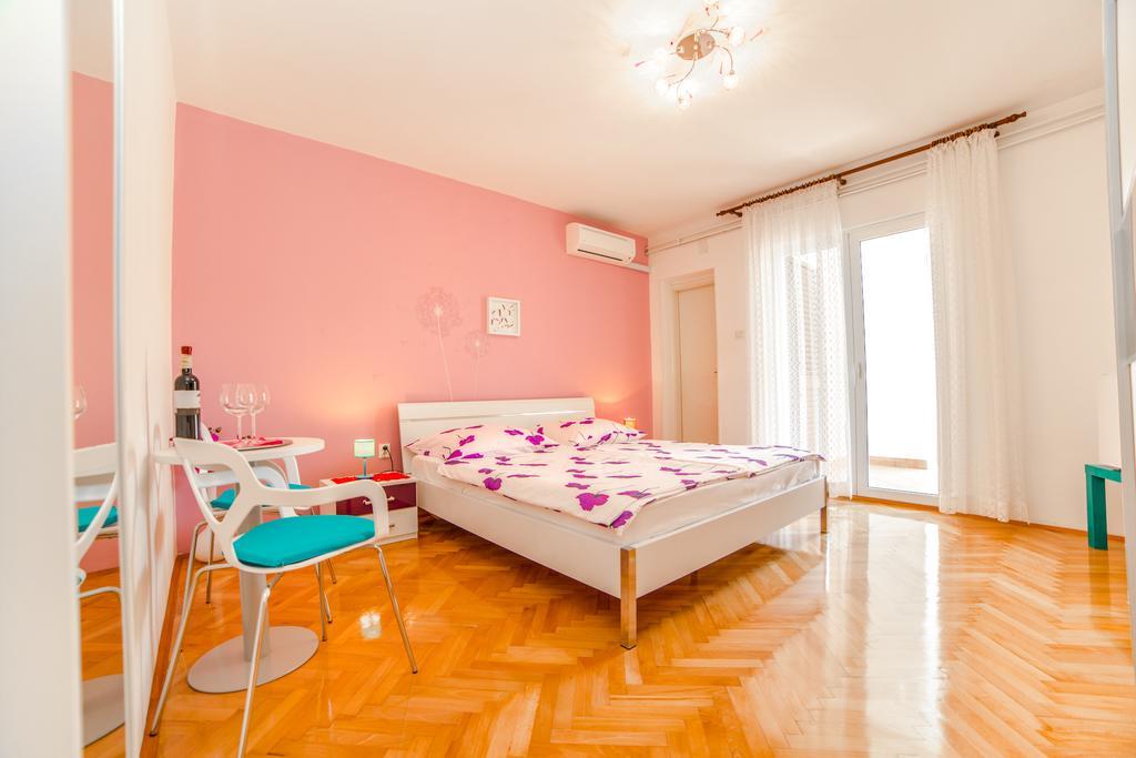 Guest House Marica ロヴィニ エクステリア 写真